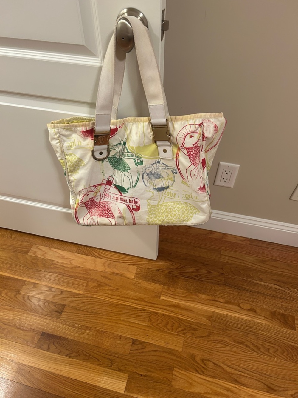 Y2k Lamb/Lesportsac tote collab Gwen Stefani
